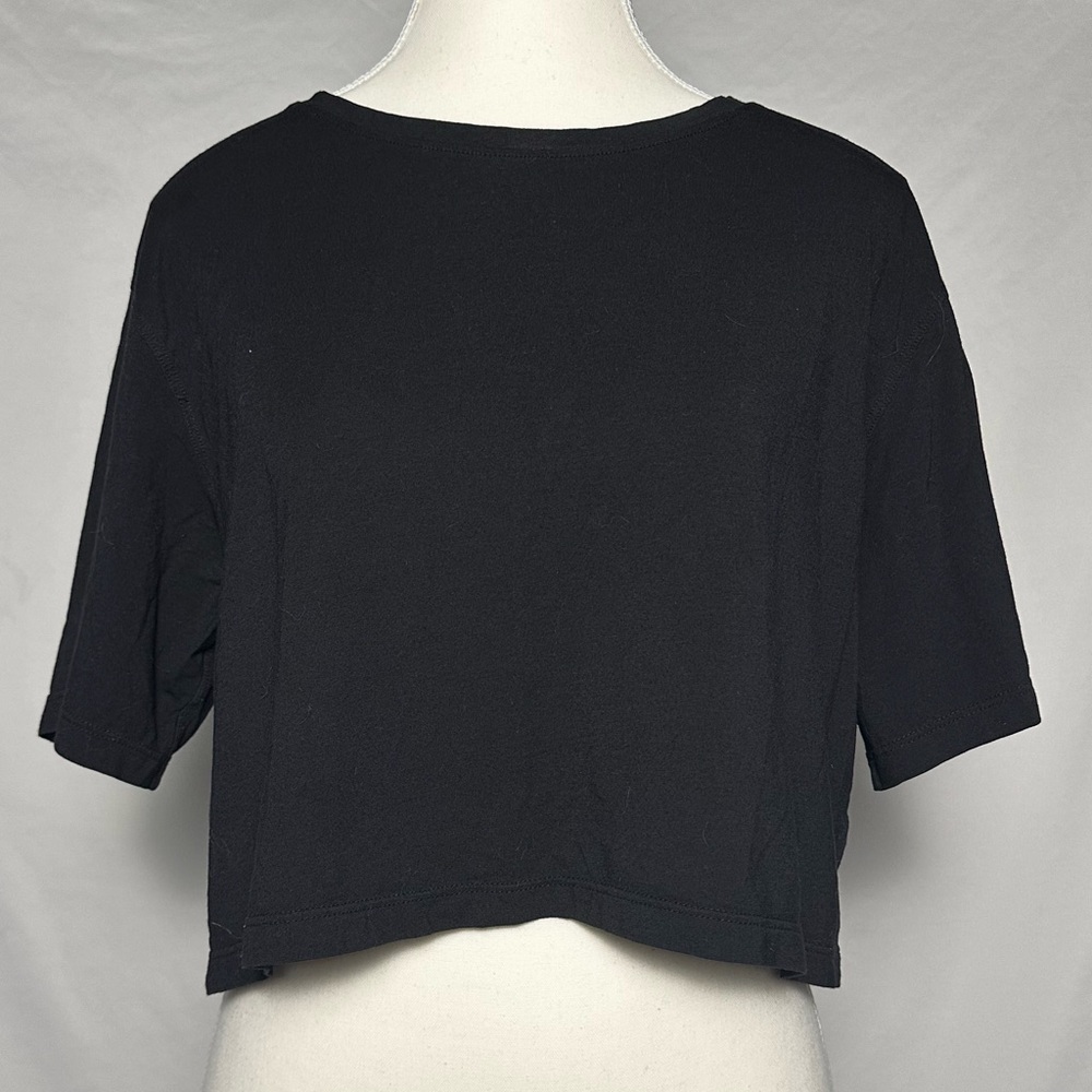 THE GROUP BABATON Black Oversized Staple Cropped Short Sleeve Size M
